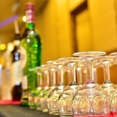 Hotel Blue Sky Kurunegala Ngoại thất bức ảnh